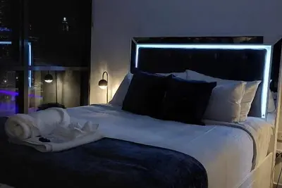 Image de 2br Apt in South Brisbane with Spectacular View