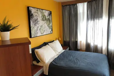 Image de Modern studio condo in heart of downtown Montréal