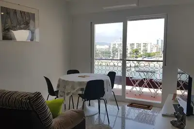 Image de Bienvenue dans cet appartement accueillant et fonctionnel situé sur le Grao.