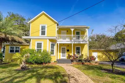 Image de Sunny`s -Downtown St Augustine: nights of lights!