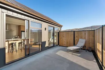Image de Magnum Escape - Cromwell Holiday Home
