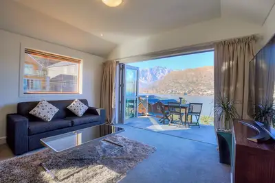 Image de Alpine Vista - Queenstown Holiday Home