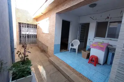 Image de Super King House with Garage, 5 minutes from the Metro