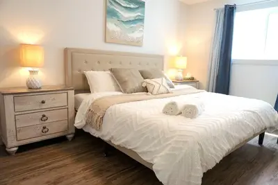 1 King bed + SofaQueen, Entire \nsuite, By the Beach, Casino, Arena, kids parks.