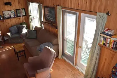 Image de Bay Life: Living Real, Steps from Pownal Bay