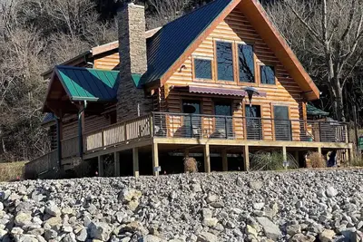 Image de Worlds Best Trout Fishing At Gilly's Vacation Rentals