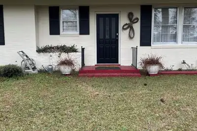 Image de Cozy 2-bedroom studio with WiFi, Ac in adorable Waycross