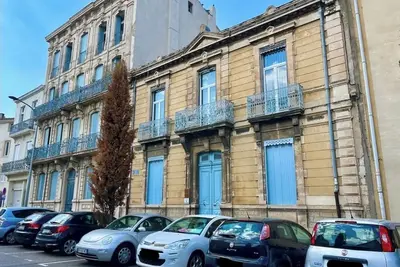 Image de Appartement du Forum-La gare, T2 de 50 m2, climatisation, garage, cour 80m2