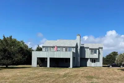 Image de Gorgeous South Beach Contemporary 5 min walk to beach with Ac, and WiFi