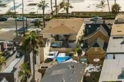 Image de Surfers Hideaway 1 block to the sand (ocean view)