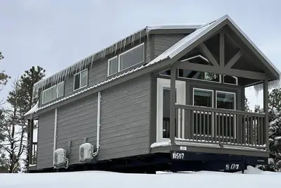 Image de 2a Cozy Chalet in Beautiful Williams with WiFi, Ac and Mountain View with Patio