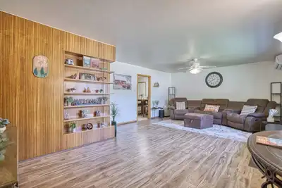 Image de Lovely 3 Bedroom Ranch Style Home in the Heart of Longmont