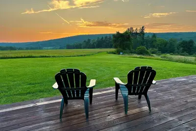 Image de Country retreat - 3-bd rm house on picturesque horse farm with WiFi, Ac & views