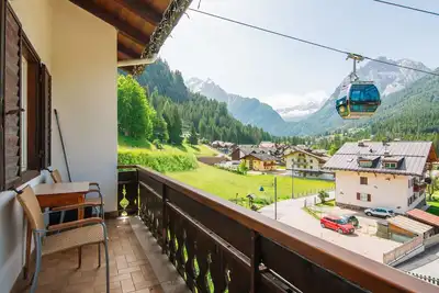 Image de Appartamento Balzan by Interhome