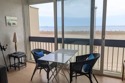 Image de T2 Climatisé 4 pers. avec Parking, Front de mer, Port-la-Nouvelle