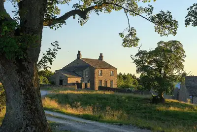 Image de Idyllic country detached cottage sleeping 8 guests with access to an award winning wellbeing resort