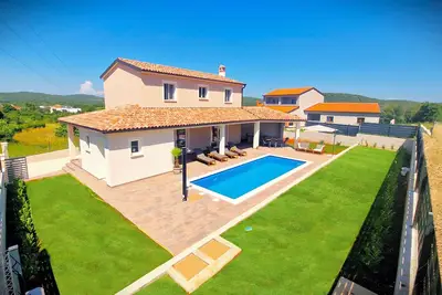 Image de A picturesque holiday home, located in a quiet part of the Rovinj municipality