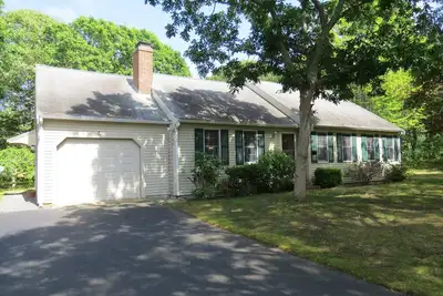 Image de Nice House Within a Mile of the Beach