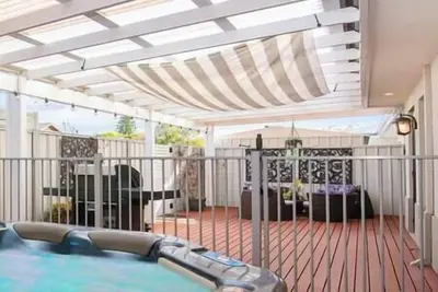 Image de Lazy Daze Beach House