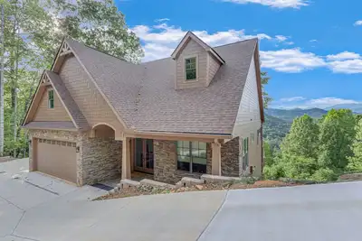 Image de Newly Built Waterfall Mountain Retreat - Stunning Views
