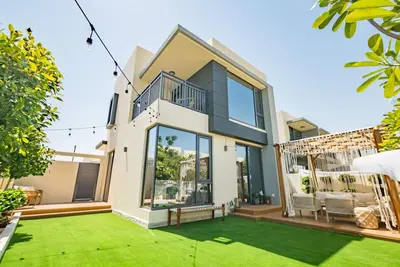 Image de Charming 4br Villa with Assistant Room in Maple 2 Dubai Hills Estate by Deluxe Holiday Homes