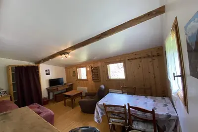 Image de Rez-de-chaussée, vue village, parking, télévision, 45m², Arêches-Beaufort