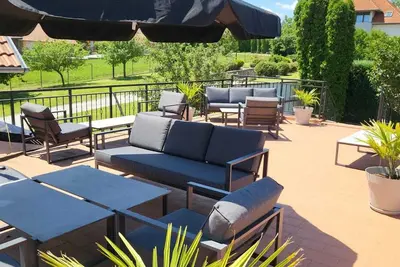 Image de Villa Nova Hévíz - Apartment 4 with balcony