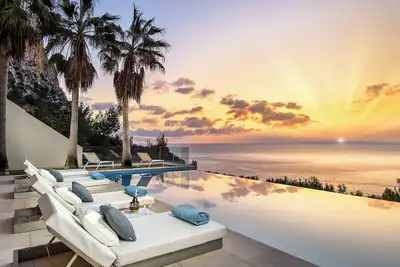 Image de Deluxe Portina - Six Chambres Villa, Couchages 12
