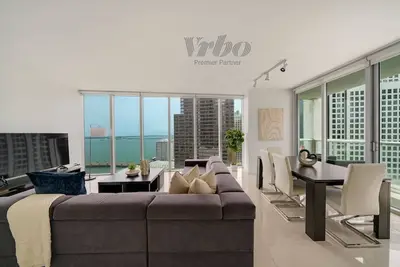 Image de Icon W Brickell Cool Corner Ocean View 2br/2ba #2408