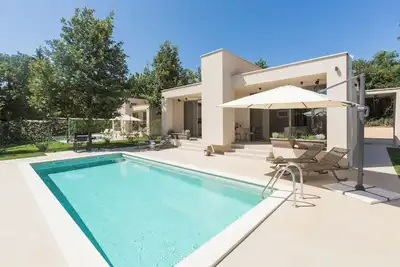Image de Ganz Neue 3-zimmer-villa