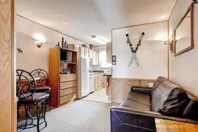 Image de Centrally Located Gem. Affordable & Efficient. Onsite Hot Tubs | Pm7a