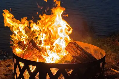 Image de Lakefront Property Charming 2-bedroom house sleeps 6  in delightful Conneaut.