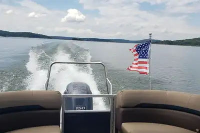 Image de The Eagles Nest @ Tenkiller