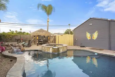 Image de Luxe 3br Retreat • Pool & Spa, SoCal Haven