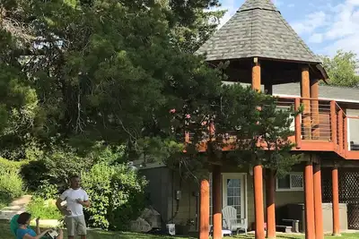 Image de Spectacular Views on 4 Acre Family Oasis Among Vineyards and Orchards