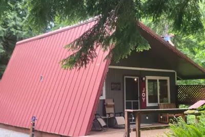 Image de Cozy Ashford cabin, well appointed & only minutes to the Mount Rainier entrance.