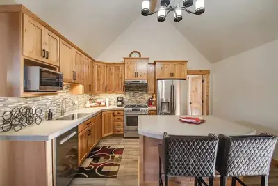 Leavenworth Chalet - 5 min to downtown ~ Amazing views of the Cascades!