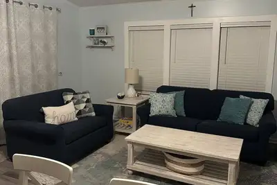 Image de Coastal Cottage - 2br Home with 2 Pools, pond, & 1000ft pier in Assateague Point