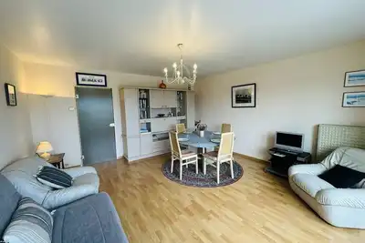 Image de 3 pièces centre ville, 4 min à pied plage, parking, wifi