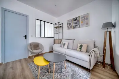 Image de Moderne 2 pièces cœur du quartier Suquet, A1b261