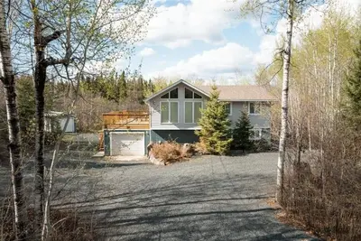 Image de Quiet Family Cabin at West Hawk Lake