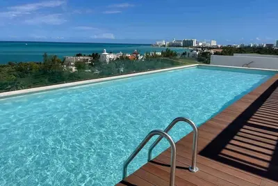 Chic Loft | 1br | Rooftop Pool & Perfect Location