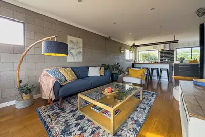 Image de Elegant House Where you Call it Home in Northcote