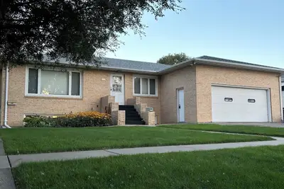 Image de Spacious 6-bedroom house in Bismarck with WiFi, Ac, and pet friendly!