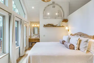 Dreamy Montana Cabin: Short Drive to Flathead Lake