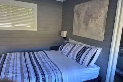 Image de TeePee Room 16-Newly Renovated