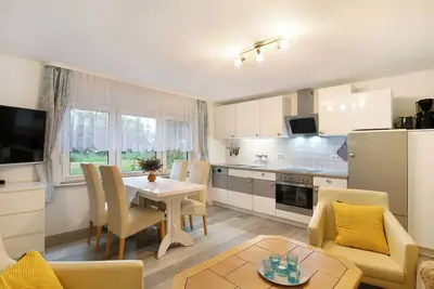 Appartement 'Vacations In The Uckermark' avec terrasse privée, jardin privé et Wi-Fi
