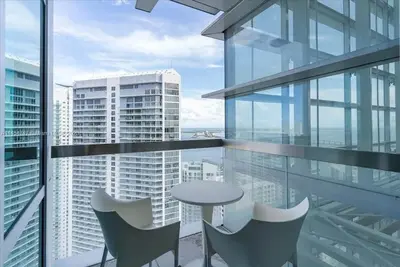 Image de 2 Apt Balcony View 10 Guests, Brickell