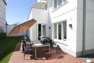 Image de Modern apartment with garden!