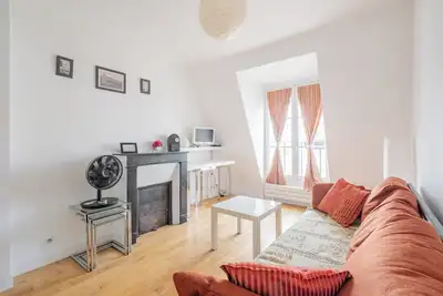 Image de Elevated Abode, by Veeve